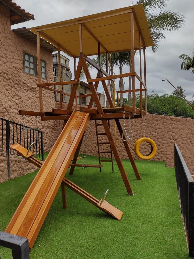 Chacara Bella Vida Com Piscina Churrasqueira Salao De Festas Fogao A Lenha Quadra آراساريغواما المظهر الخارجي الصورة