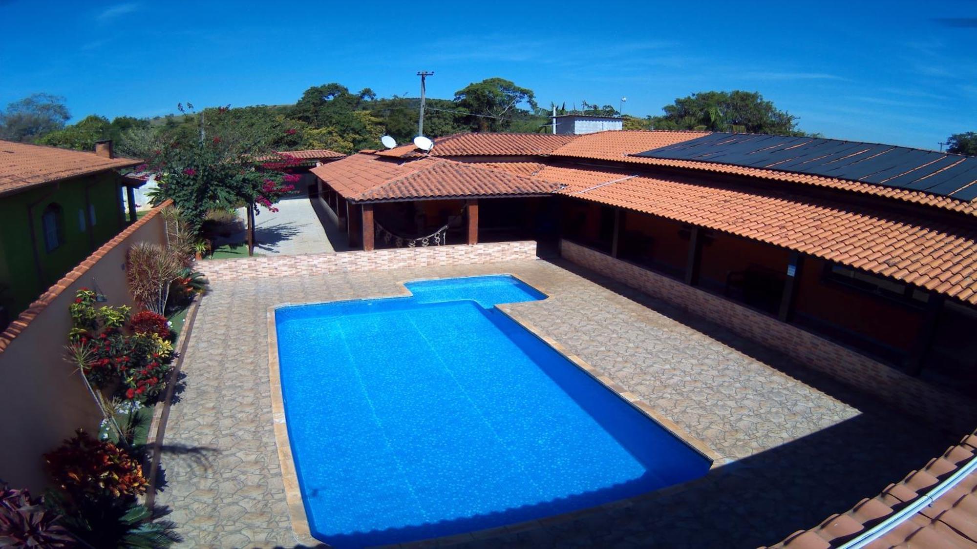 Chacara Bella Vida Com Piscina Churrasqueira Salao De Festas Fogao A Lenha Quadra آراساريغواما المظهر الخارجي الصورة
